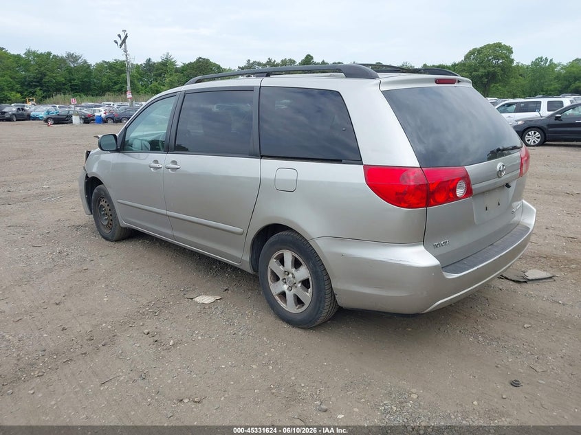 2006 Toyota Sienna VIN 5TDZA23CX6S493374 IAAI salvage auction — FRONT END, Clear (New York), sold $1,100 on 2026-07-28 (photo 3)