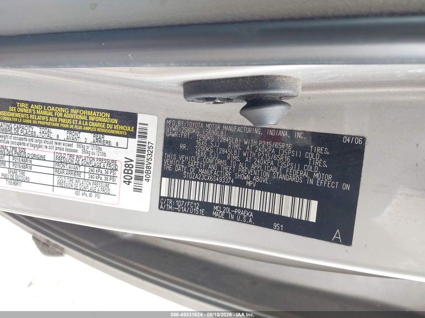 2006 Toyota Sienna VIN 5TDZA23CX6S493374 IAAI salvage auction — FRONT END, Clear (New York), sold $1,100 on 2026-07-28 (photo 9)