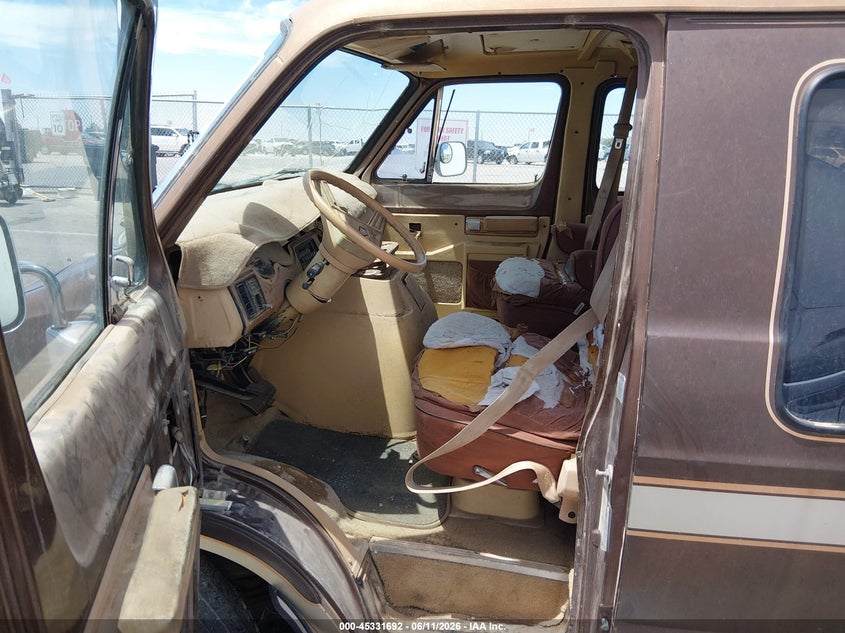 1986 Dodge Ram van VIN 2B6HB23T8GK561803 IAAI salvage auction — NORMAL WEAR, Clear (New Mexico), sold $250 on 2026-07-08 (photo 5)
