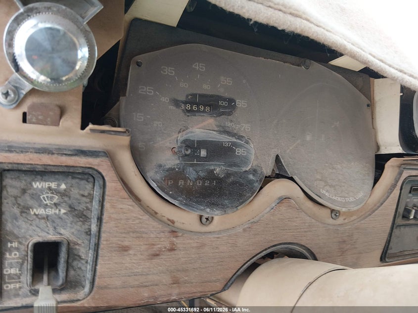 1986 Dodge Ram van VIN 2B6HB23T8GK561803 IAAI salvage auction — NORMAL WEAR, Clear (New Mexico), sold $250 on 2026-07-08 (photo 7)