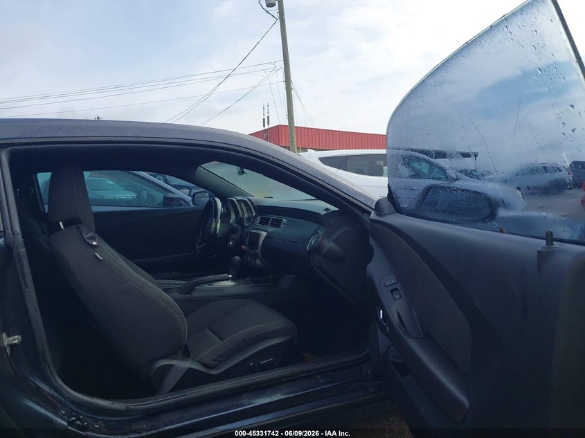 2013 Chevrolet Camaro VIN 2G1FB1E33D9244257 IAAI salvage auction — NORMAL WEAR, Clear (Tennessee), sold $1,000 on 2026-07-09 (photo 5)
