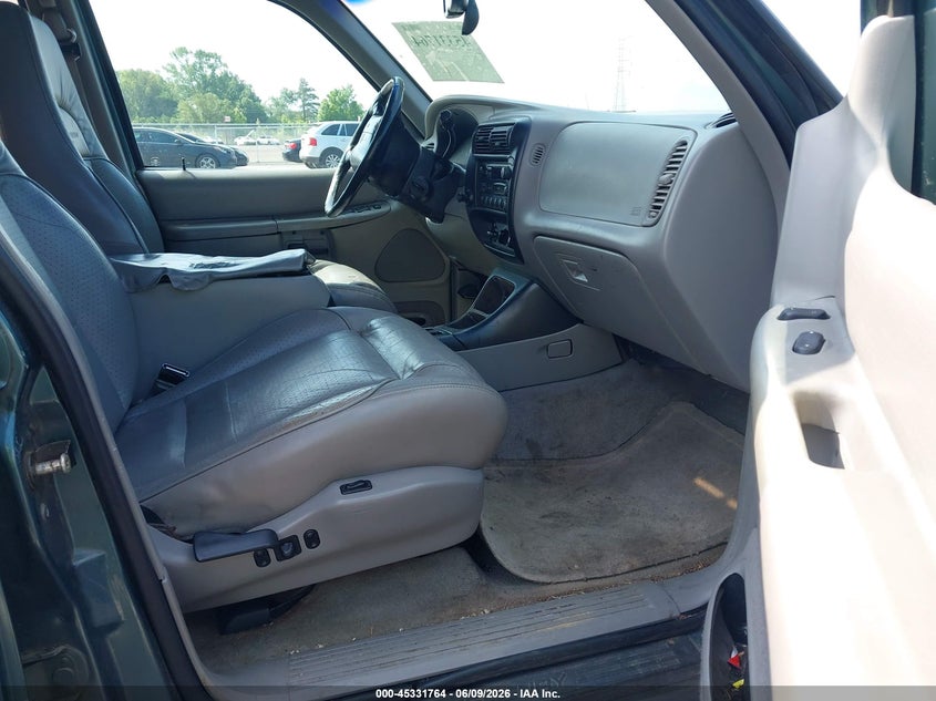 1997 Mercury Mountaineer VIN 4M2DU52P5VUJ36468 IAAI salvage auction — LEFT FRONT, Clear (Tennessee), sold $225 on 2026-07-07 (photo 5)
