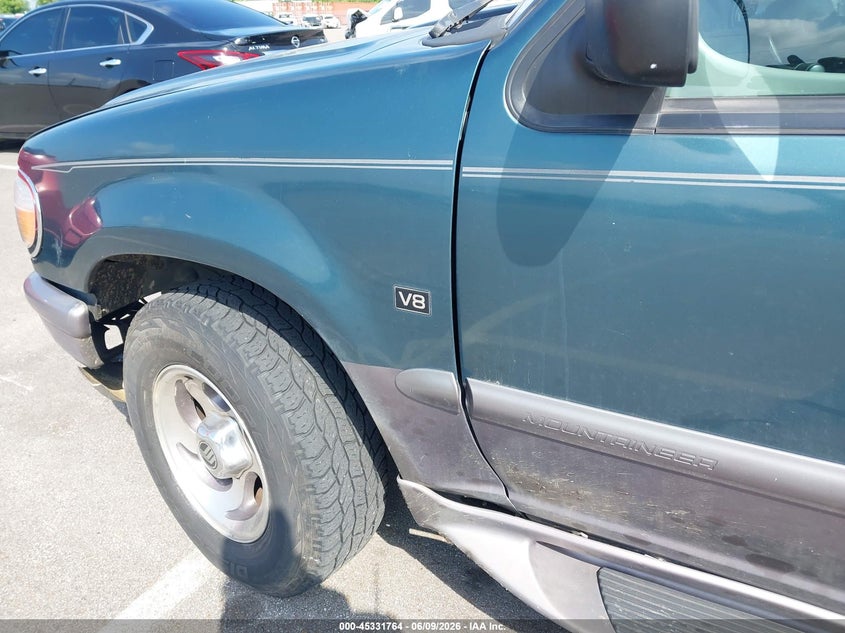 1997 Mercury Mountaineer VIN 4M2DU52P5VUJ36468 IAAI salvage auction — LEFT FRONT, Clear (Tennessee), sold $225 on 2026-07-07 (photo 6)