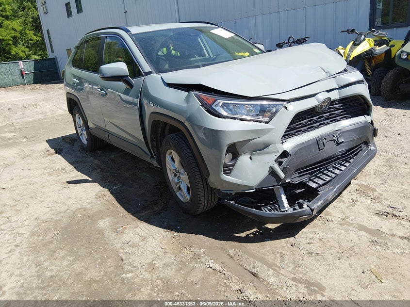 2019 Toyota Rav 4 VIN JTMP1RFV5KD033672 IAAI salvage auction — FRONT END, Salvage Title, sold $9,300 on 2026-07-26 (photo 1)