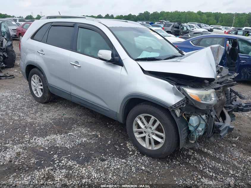 2015 Kia Sorento VIN 5XYKT3A63FG552521 IAAI salvage auction — FRONT END, Salvage Title, sold $450 on 2026-07-15 (photo 1)