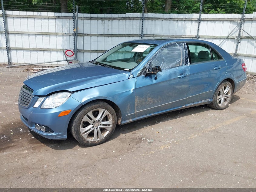 2010 Mercedes-benz E-class VIN WDDHF8HB6AA098457 IAAI salvage auction — SIDE, Clear (Michigan), sold $1,850 on 2026-07-20 (photo 2)