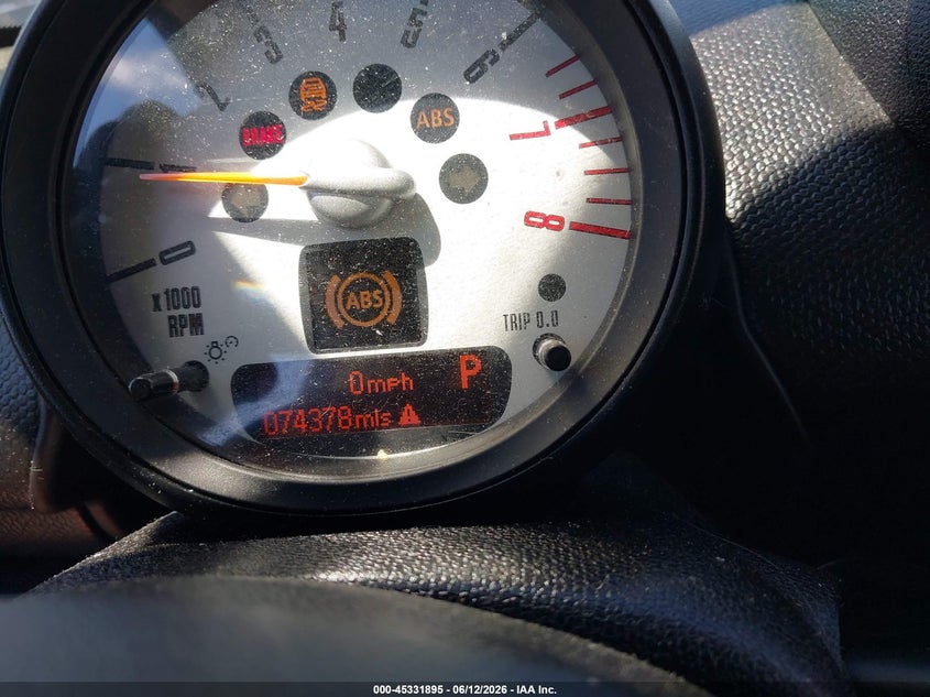 2014 Mini Paceman VIN WMWSS1C53EWN94679 IAAI salvage auction — UNKNOWN, Salvage Title, sold $575 on 2026-08-11 (photo 7)