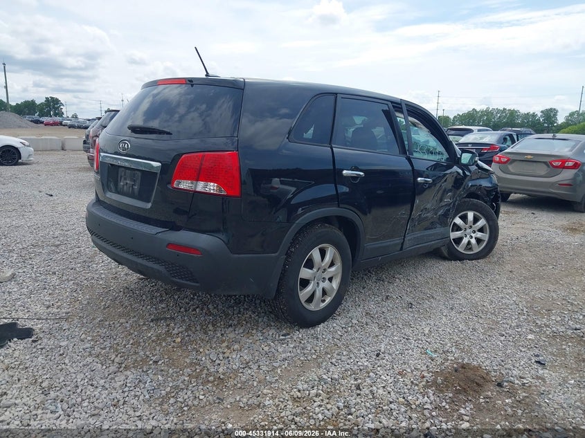 2013 Kia Sorento VIN 5XYKT4A16DG418707 IAAI salvage auction — RIGHT FRONT, Salvage Title, sold $400 on 2026-07-12 (photo 4)