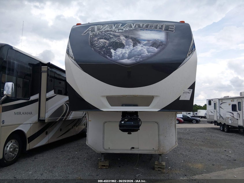 2014 Keys Avalanch VIN 4YDF33029EE760262 IAAI salvage auction — ROOF, Salvage (Illinois), sold $3,925 on 2026-09-15 (photo 6)