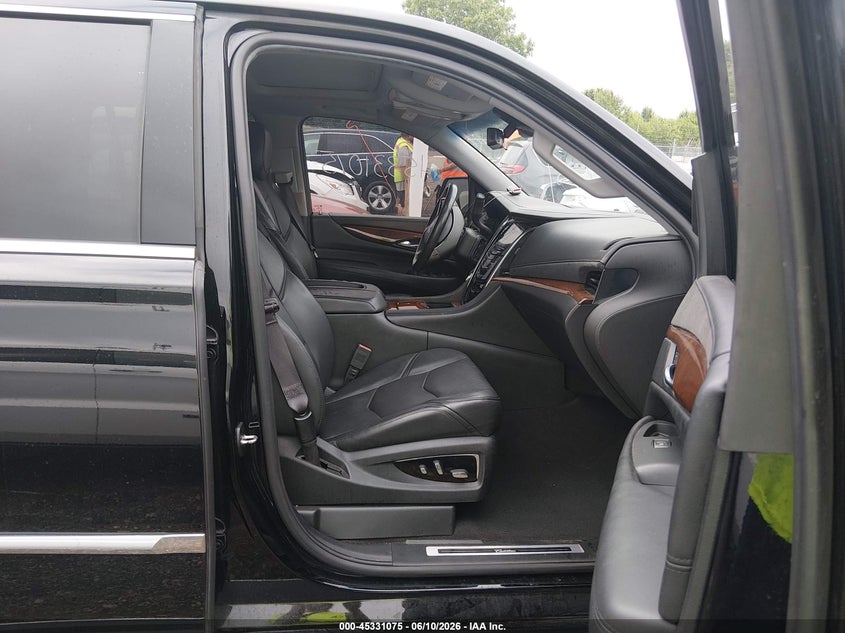 2017 Cadillac Escalade VIN 1GYS4BKJ3HR362517 IAAI salvage auction — LEFT SIDE, Salvage (Ohio), sold $7,900 on 2026-07-29 (photo 5)