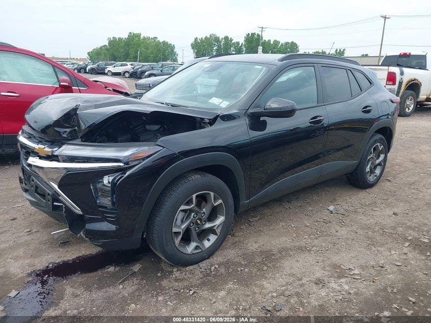 2025 Chevrolet Trax VIN KL77LHEP4SC086406 IAAI salvage auction — FRONT END, Salvage Title, sold $2,950 on 2026-07-21 (photo 2)