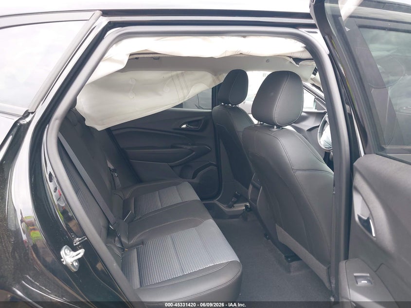2025 Chevrolet Trax VIN KL77LHEP4SC086406 IAAI salvage auction — FRONT END, Salvage Title, sold $2,950 on 2026-07-21 (photo 8)