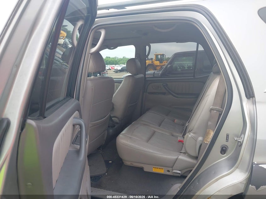 2006 Toyota Sequoia VIN 5TDBT48A66S258887 IAAI salvage auction — NORMAL WEAR, Original (Ohio), sold $950 on 2026-07-15 (photo 8)