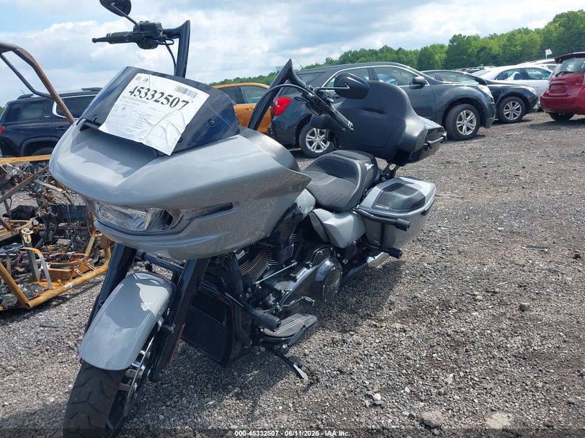 2024 Harley-davidson Road glide VIN 1HD1KH71XRB631642 IAAI salvage auction — RIGHT SIDE, Salvage Title, sold $13,300 on 2026-09-01 (photo 2)