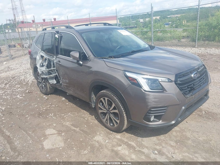 2023 Subaru Forester VIN JF2SKAPC5PH549361 IAAI salvage auction — SIDE, Salvage Title, sold $6,800 on 2026-07-26 (photo 1)