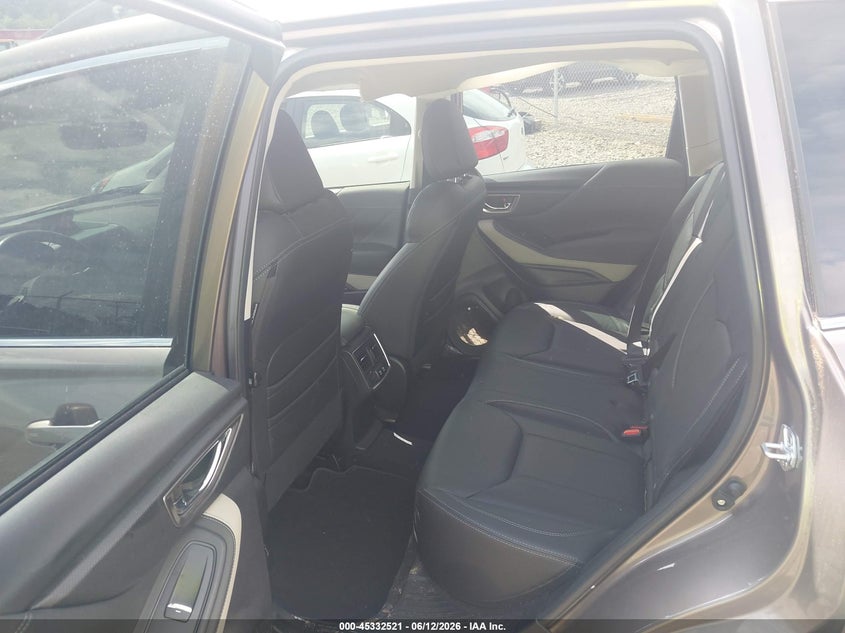 2023 Subaru Forester VIN JF2SKAPC5PH549361 IAAI salvage auction — SIDE, Salvage Title, sold $6,800 on 2026-07-26 (photo 8)