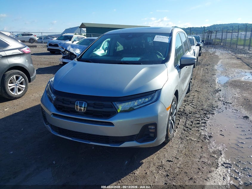 2025 Honda Odyssey VIN 5FNRL6H68SB015103 IAAI salvage auction — REAR END, Salvage (Pennsylvania), sold $11,625 on 2026-08-01 (photo 2)