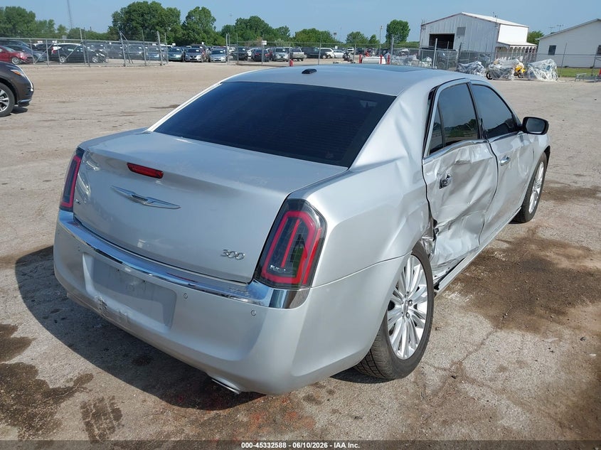 2012 Chrysler 300 VIN 2C3CCAHG7CH313790 IAAI salvage auction — SIDE, Salvage Title, sold $1,400 on 2026-08-26 (photo 4)