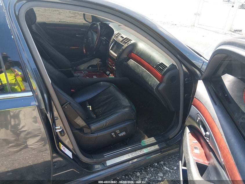 2007 Lexus Ls 460 VIN JTHGL46F875018296 IAAI salvage auction — NORMAL WEAR, Clear (Virginia), sold $850 on 2026-07-10 (photo 5)