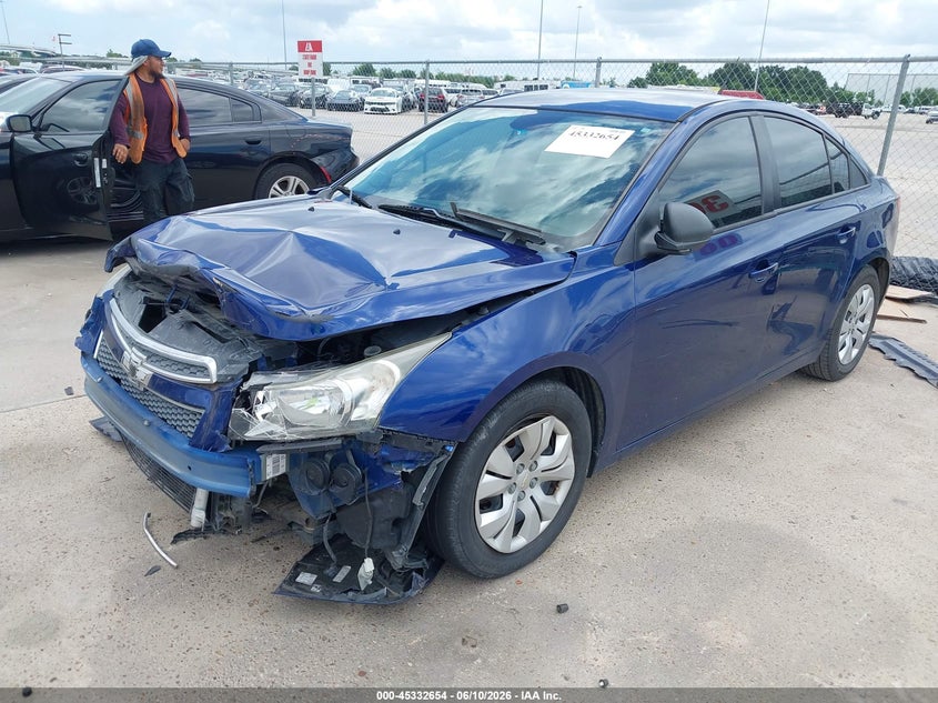 2013 Chevrolet Cruze VIN 1G1PA5SG4D7193245 IAAI salvage auction — FRONT END, Salvage (Texas), sold $350 on 2026-07-09 (photo 2)