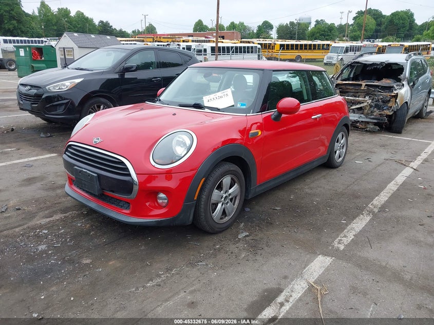 2019 Mini Hard top VIN WMWXP5C56K2H96890 IAAI salvage auction — REAR END, Salvage (North Carolina), sold $2,150 on 2026-07-30 (photo 2)