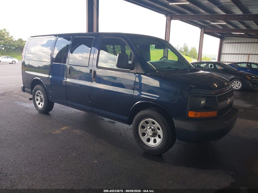 2014 Chevrolet Express 1500 VIN 1GNSGBF45E1182152 — IAAI salvage auction photo