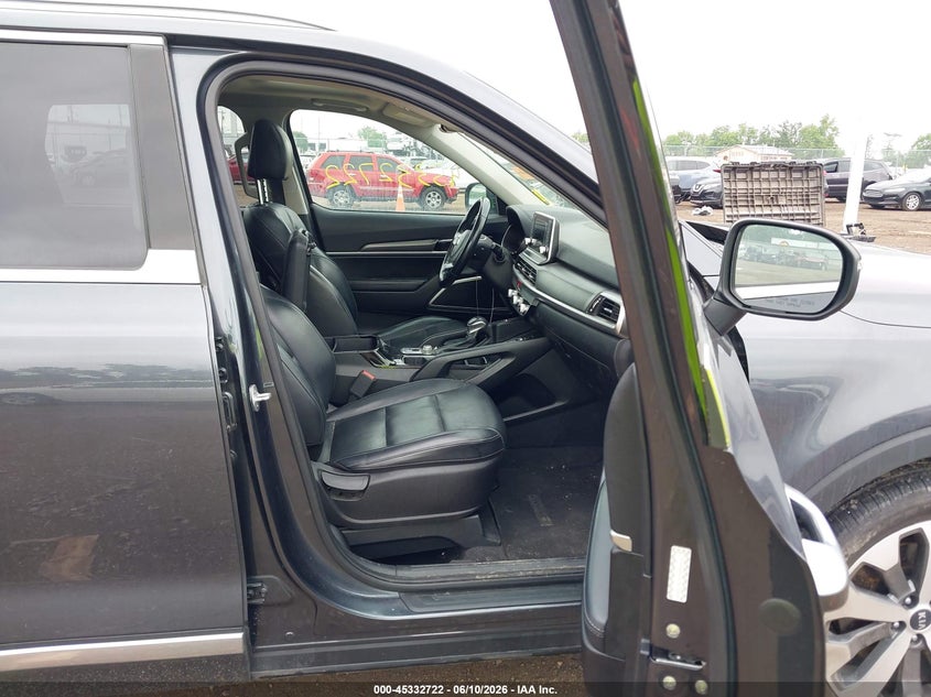 2020 Kia Telluride VIN 5XYP64HC3LG032524 IAAI salvage auction — ENGINE BURN, Salvage (Ohio), sold $4,050 on 2026-07-09 (photo 5)