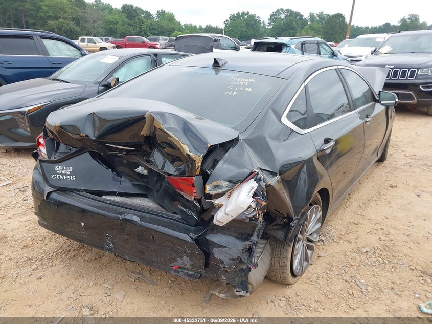 2015 Hyundai Genesis VIN KMHGN4JE1FU050159 IAAI salvage auction — FRONT & REAR, Salvage (North Carolina), sold $825 on 2026-07-27 (photo 4)
