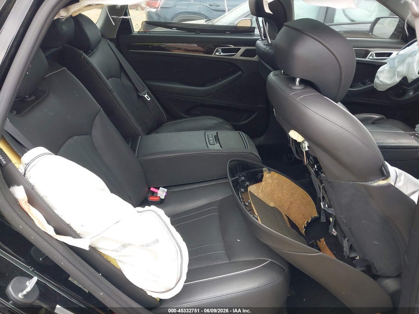 2015 Hyundai Genesis VIN KMHGN4JE1FU050159 IAAI salvage auction — FRONT & REAR, Salvage (North Carolina), sold $825 on 2026-07-27 (photo 8)