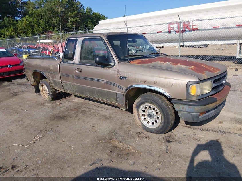 1994 Mazda B3000 VIN 4F4CR16U7RTM57894 IAAI salvage auction — NORMAL WEAR, Clear (Mississippi), sold $275 on 2026-07-08 (photo 1)