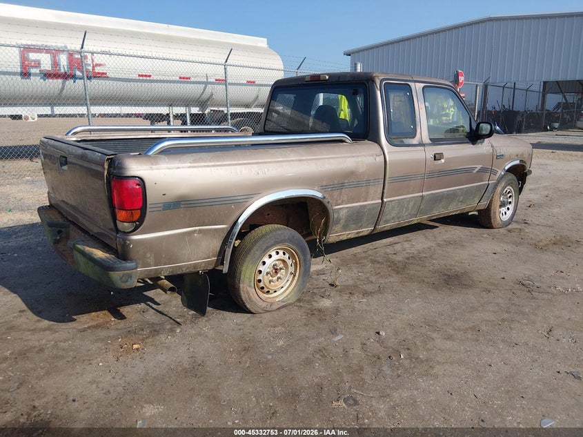 1994 Mazda B3000 VIN 4F4CR16U7RTM57894 IAAI salvage auction — NORMAL WEAR, Clear (Mississippi), sold $275 on 2026-07-08 (photo 4)