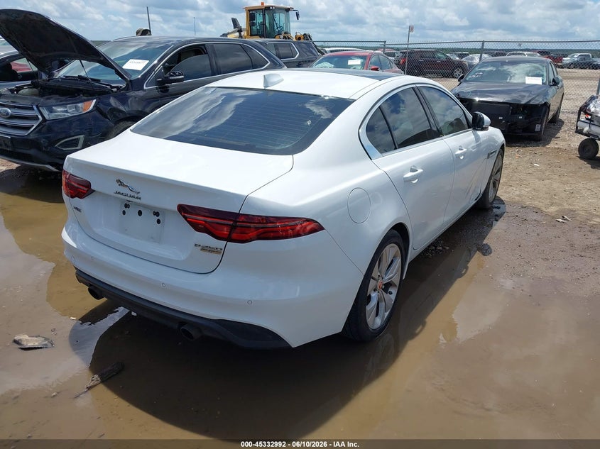 2020 Jaguar Xe VIN SAJAE4FX4LCP64312 IAAI salvage auction — SIDE, Salvage Title, sold $3,500 on 2026-09-08 (photo 4)
