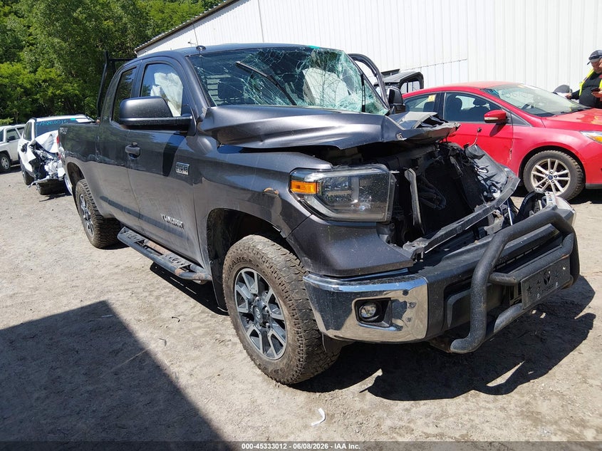 2018 Toyota Tundra VIN 5TFUY5F12JX729309 IAAI salvage auction — FRONT END, Salvage Title, sold $4,000 on 2026-07-15 (photo 1)