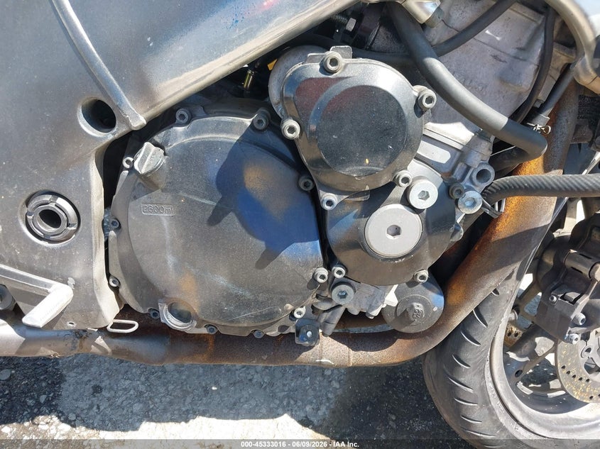 1998 Suzuki Gsx-r600 VIN JS1GN78A6W2101413 IAAI salvage auction — FRONT END, Salvage (Kansas), sold $100 on 2026-07-29 (photo 8)
