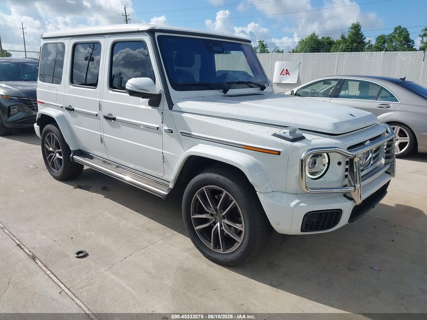 2025 Mercedes-benz G-klasse VIN W1NWH1AB7SX021147 IAAI salvage auction — UNKNOWN, Salvage Title, sold $111,000 on 2026-07-27 (photo 1)