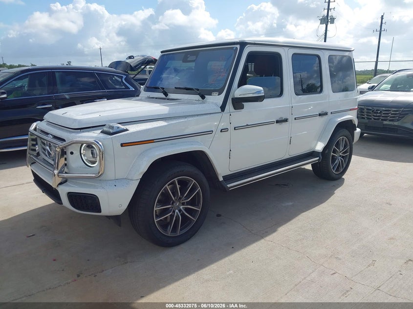 2025 Mercedes-benz G-klasse VIN W1NWH1AB7SX021147 IAAI salvage auction — UNKNOWN, Salvage Title, sold $111,000 on 2026-07-27 (photo 2)
