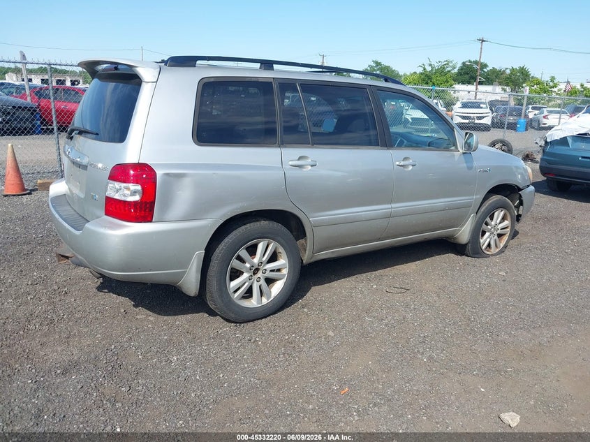 2006 Toyota Highlander hybrid VIN JTEEW21A560026282 IAAI salvage auction — NORMAL WEAR, Clear (New Jersey), sold $650 on 2026-07-20 (photo 4)