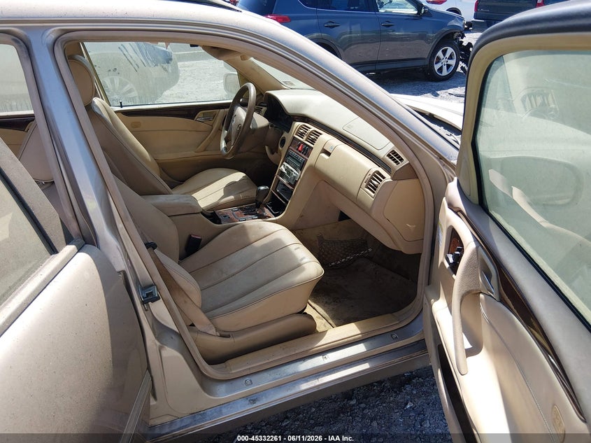 2001 Mercedes Car VIN WBDJH65J81B177840 IAAI salvage auction — NORMAL WEAR, Clear (Virginia), sold $275 on 2026-07-14 (photo 5)