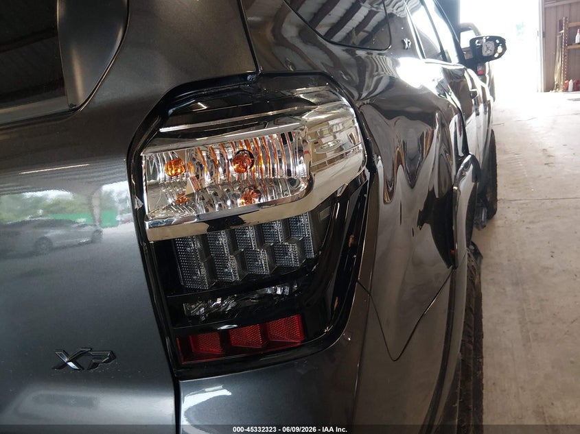 2018 Toyota 4runner VIN JTEZU5JR9J5187387 IAAI salvage auction — FRONT END, Salvage Title, sold $11,000 on 2026-07-13 (photo 6)
