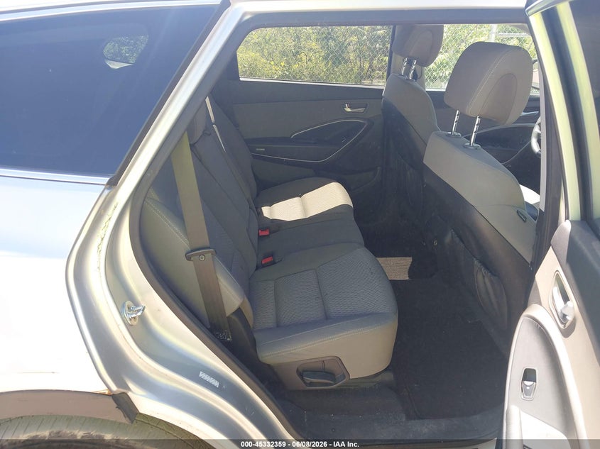 2017 Hyundai Santa fe VIN KM8SMDHF9HU215437 IAAI salvage auction — RIGHT FRONT, Salvage Title, sold $2,500 on 2026-07-07 (photo 8)