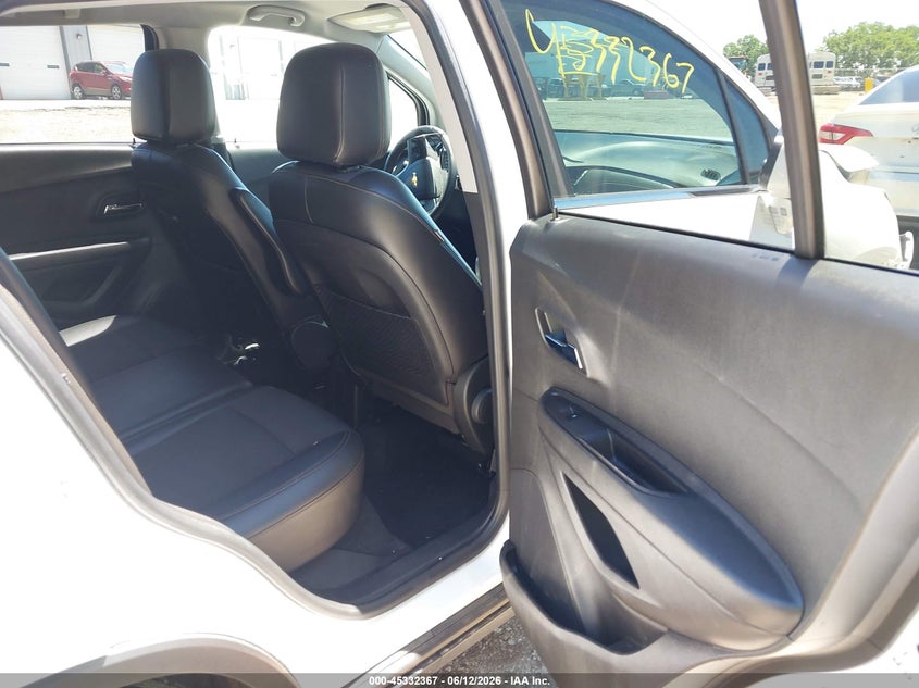 2017 Chevrolet Trax VIN KL7CJLSB2HB227990 IAAI salvage auction — FRONT END, Clear (Indiana), sold $975 on 2026-07-08 (photo 8)