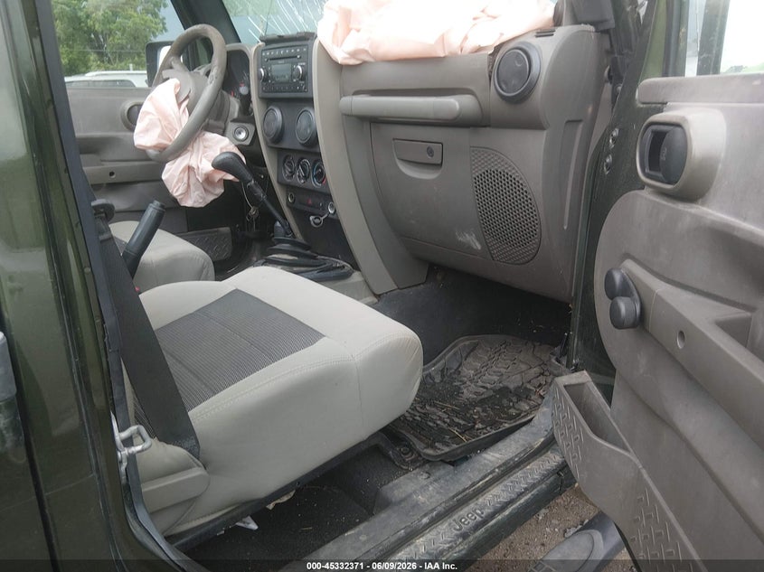 2008 Jeep Wrangler unlimited VIN 1J4GA39188L523196 IAAI salvage auction — FRONT END, Salvage (Tennessee), sold $1,000 on 2026-07-09 (photo 5)