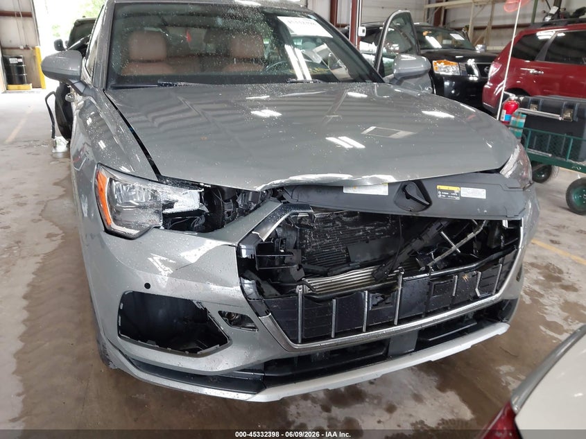 2020 Audi Q3 VIN WA1AECF38L1075014 IAAI salvage auction — FRONT END, Salvage Title, sold $7,200 on 2026-08-07 (photo 6)