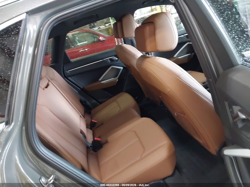 2020 Audi Q3 VIN WA1AECF38L1075014 IAAI salvage auction — FRONT END, Salvage Title, sold $7,200 on 2026-08-07 (photo 8)
