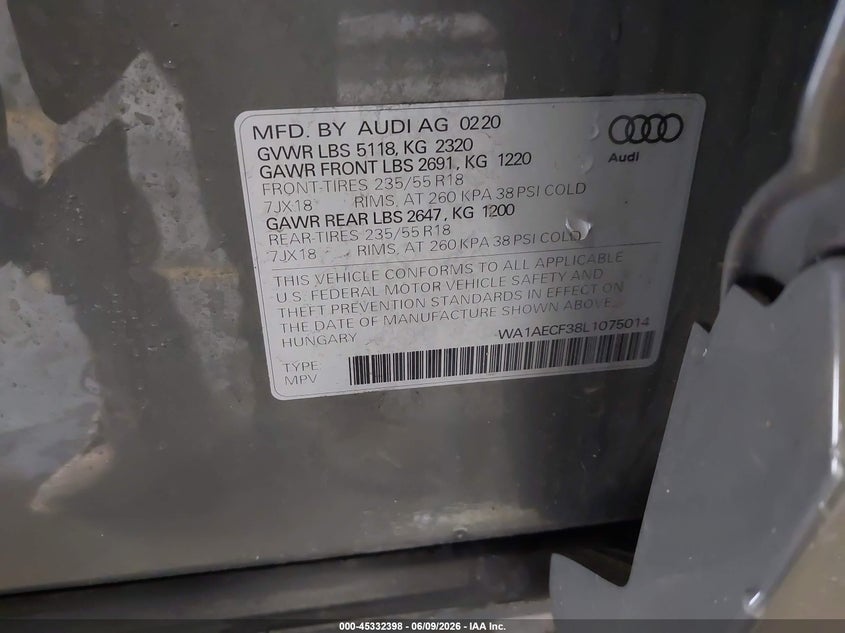 2020 Audi Q3 VIN WA1AECF38L1075014 IAAI salvage auction — FRONT END, Salvage Title, sold $7,200 on 2026-08-07 (photo 9)