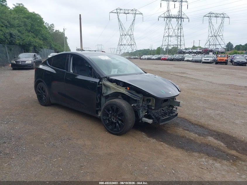 2022 Tesla Model y VIN 7SAYGAEE3NF314147 IAAI salvage auction — FRONT END, Wait Title, sold $7,100 on 2026-08-01 (photo 1)