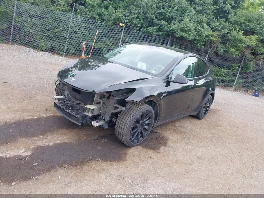 2022 Tesla Model y VIN 7SAYGAEE3NF314147 IAAI salvage auction — FRONT END, Wait Title, sold $7,100 on 2026-08-01 (photo 2)