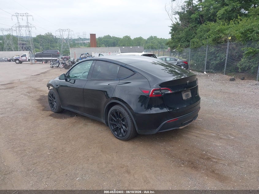 2022 Tesla Model y VIN 7SAYGAEE3NF314147 IAAI salvage auction — FRONT END, Wait Title, sold $7,100 on 2026-08-01 (photo 3)
