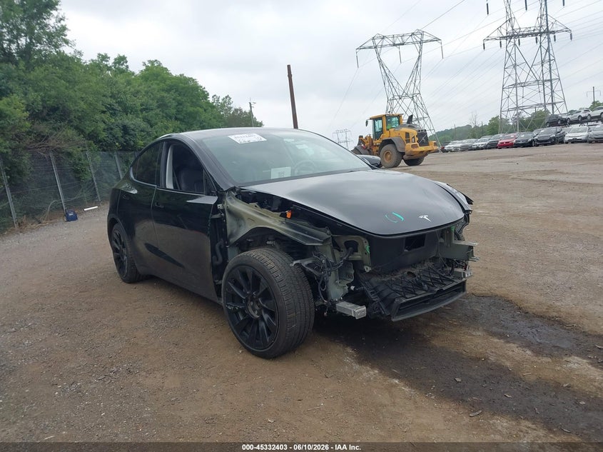 2022 Tesla Model y VIN 7SAYGAEE3NF314147 IAAI salvage auction — FRONT END, Wait Title, sold $7,100 on 2026-08-01 (photo 6)