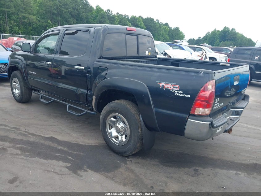 2005 Toyota Tacoma VIN 5TEJU62N05Z093663 IAAI salvage auction — RIGHT SIDE, Salvage (Idaho), sold $3,050 on 2026-07-15 (photo 3)
